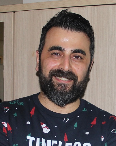 Cem_Yener.jpg (93 KB)